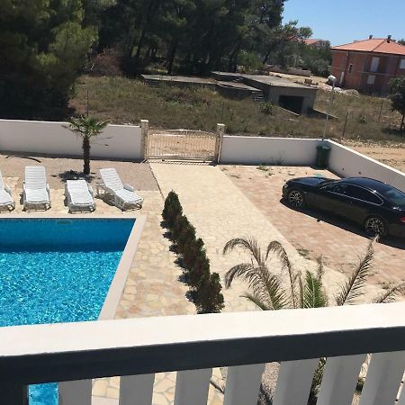 Villa Santa Barbara 브르시 외부 사진