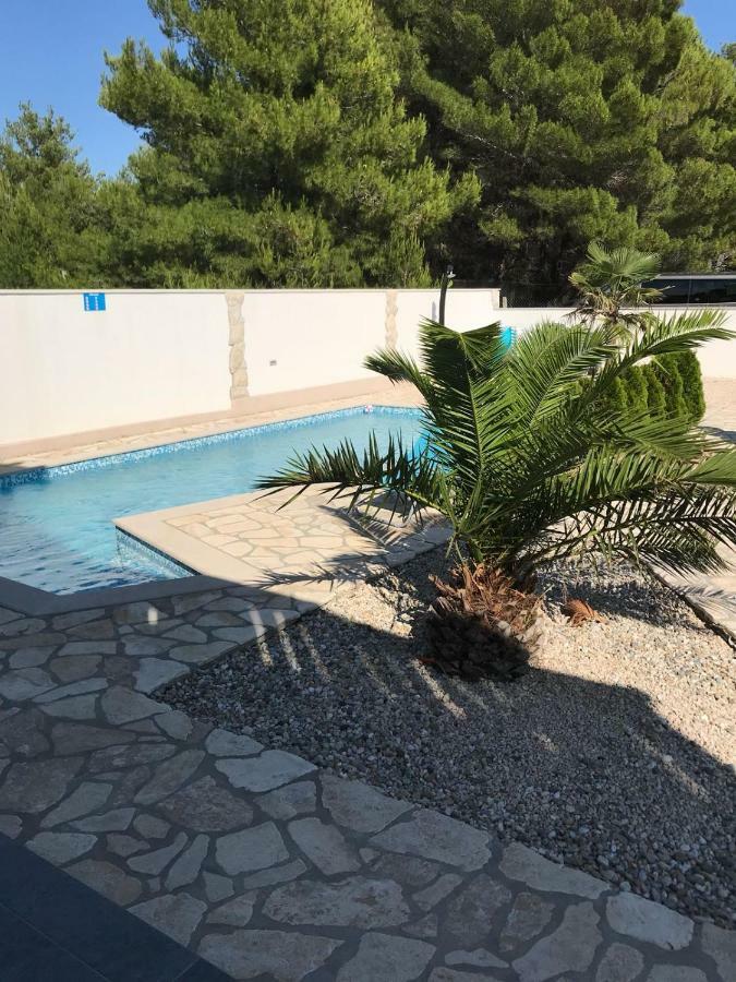 Villa Santa Barbara 브르시 외부 사진